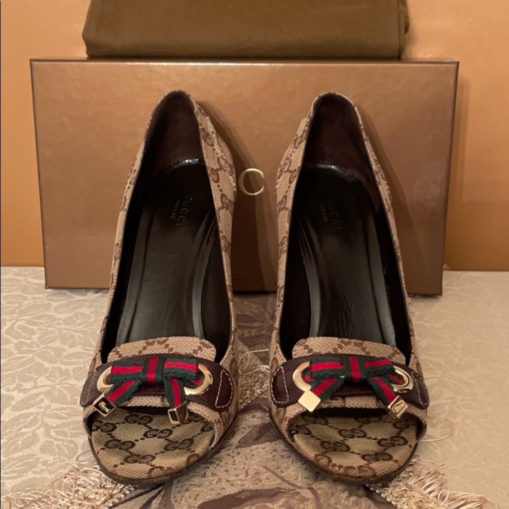 GUCCI HEELS